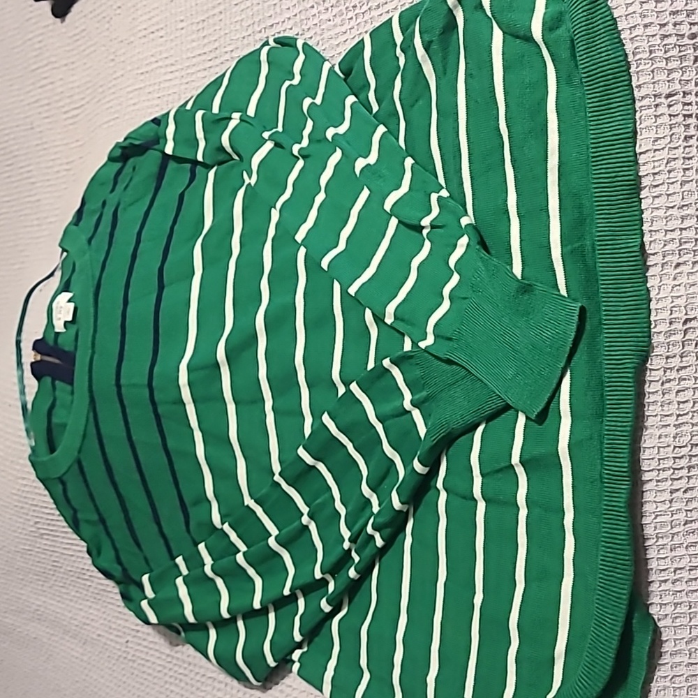 Womens light weight sweater